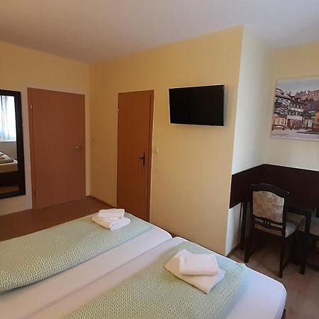 Gaestehaus Zu Herrenwiesen Heidelberg Extérieur photo